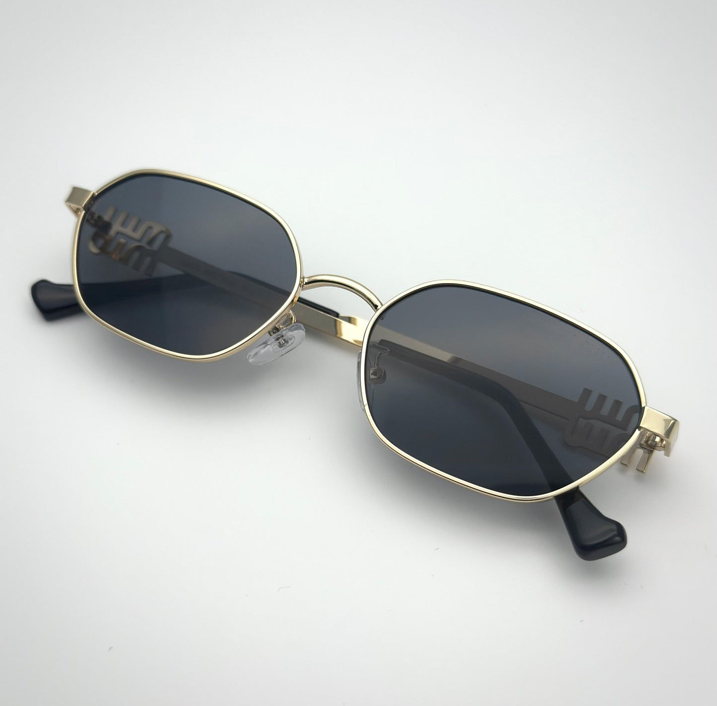 MIU MIU SUNGLASSES